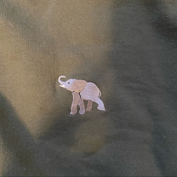 Elephant Stitched Crewneck - Picture 2 of 3